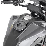 FLANGIA GIVI PER ATTACCO BORSE SERBATOIO TANKLOCK PER YAMAHA MT-07 2021/2023