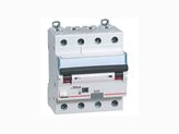 Interruttore magnetotermico differenziale Bticino 4P 32A 30mA tipo AC 4,5kA 4 moduli GA8843AC32